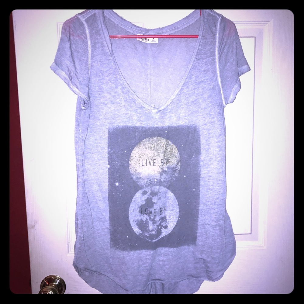 Grey graphic Hollister tee
